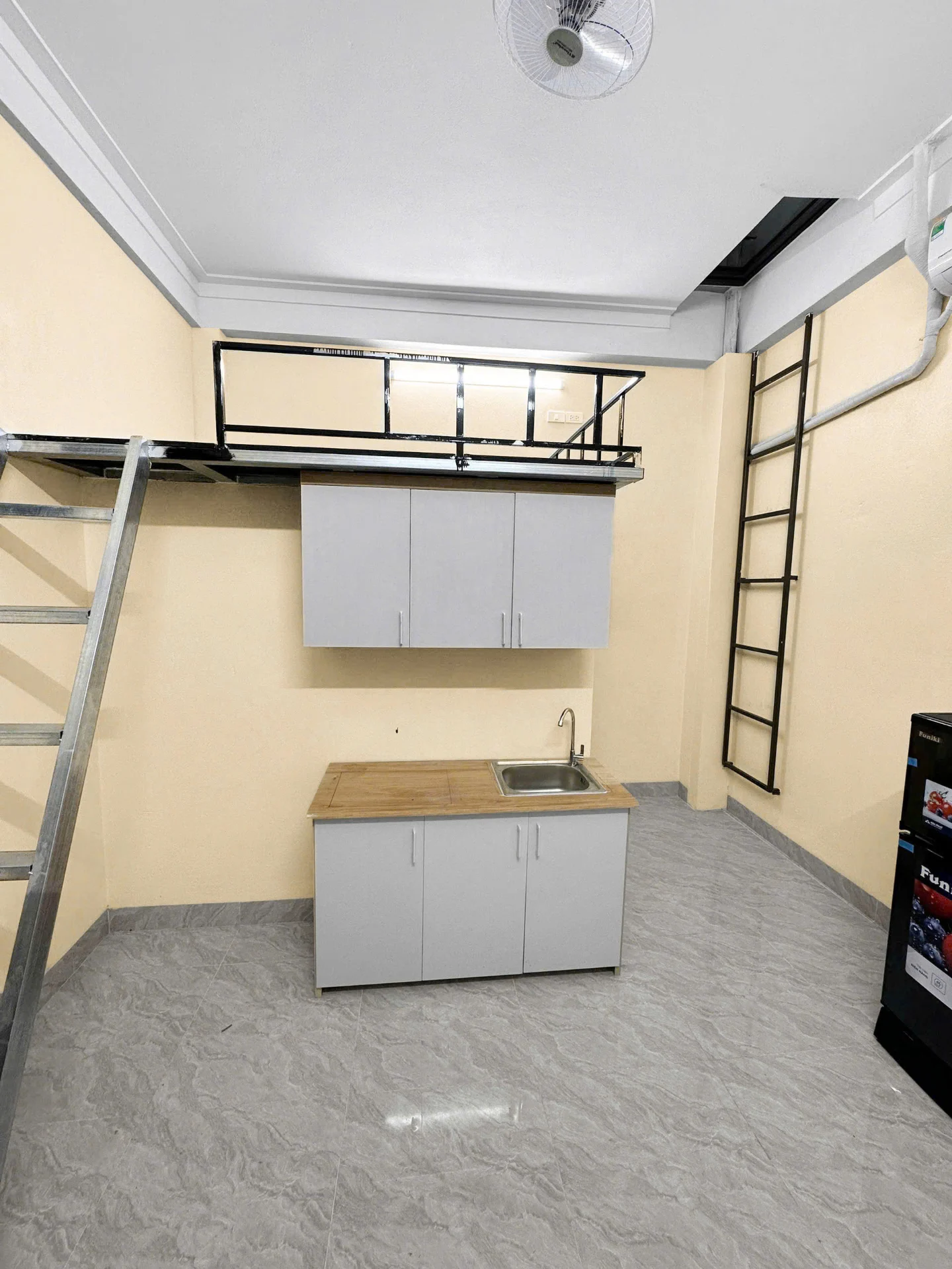 Ảnh phòng M10 tại Khu đấu giá Man Bồi Gốc Găng