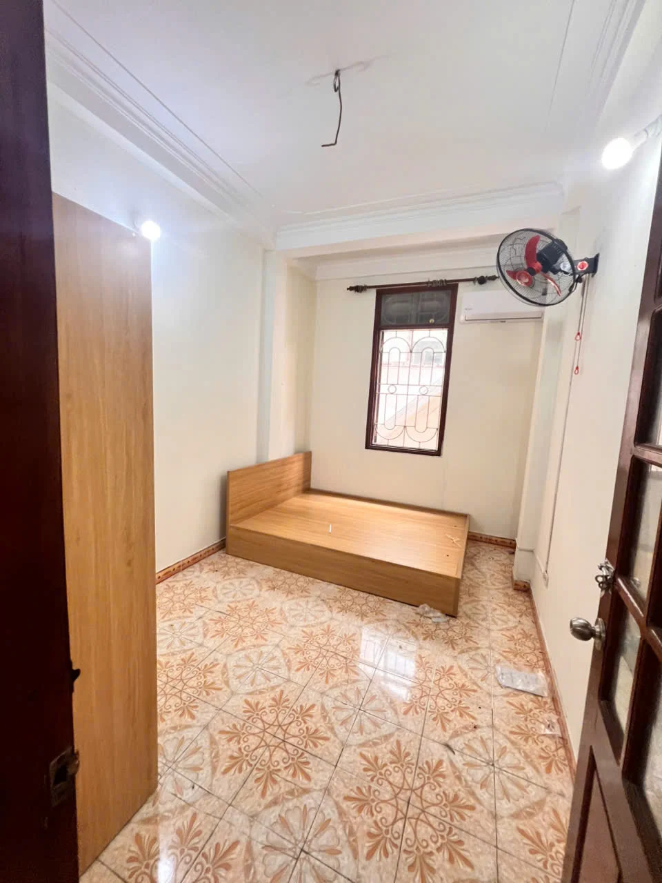 Ảnh phòng QTH tại Số 3 ngõ 429 Thuỵ Khê (Số 3 ngõ 167 Đồng Cổ)